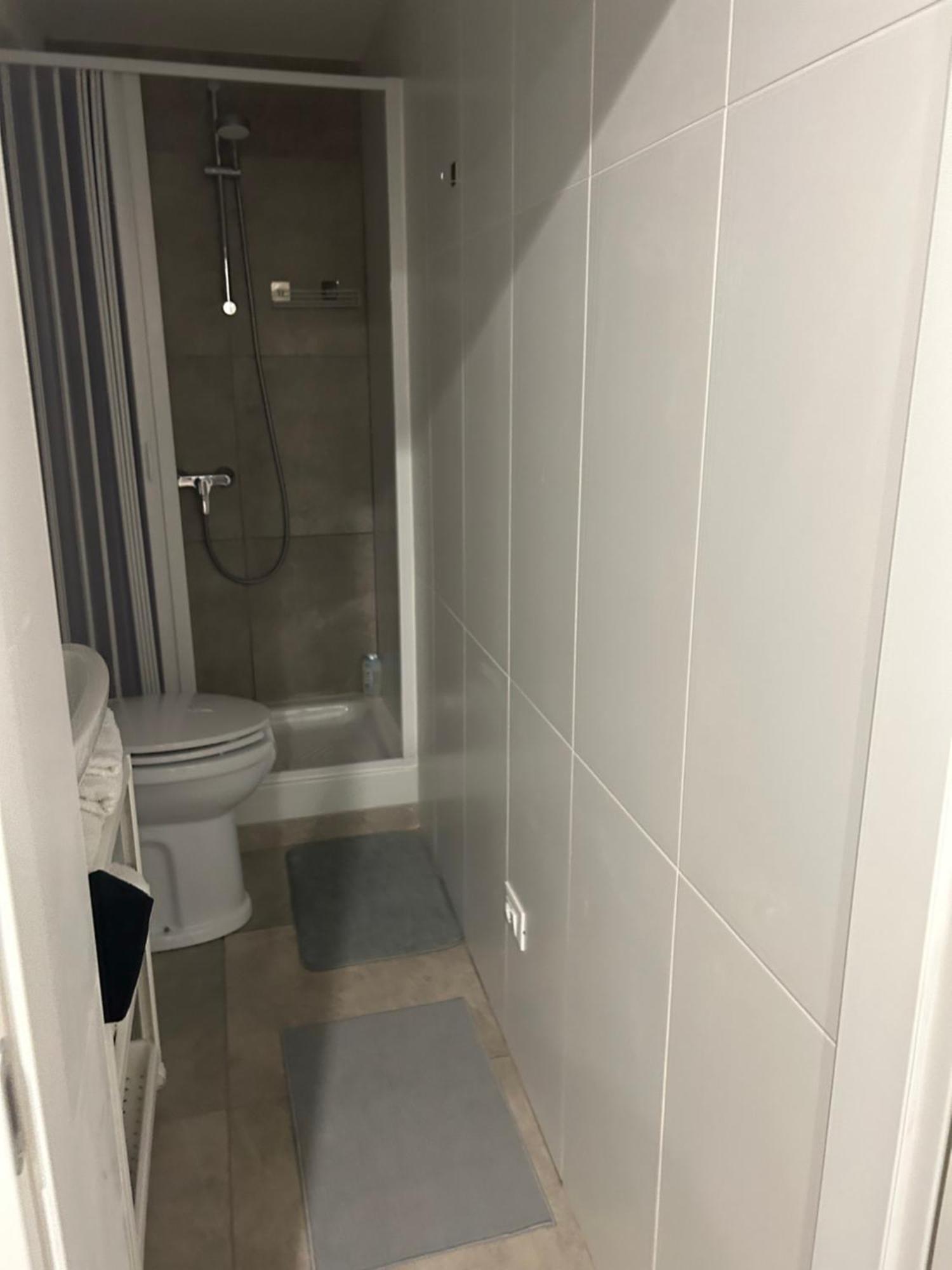 Appartamento Roma Парма Экстерьер фото